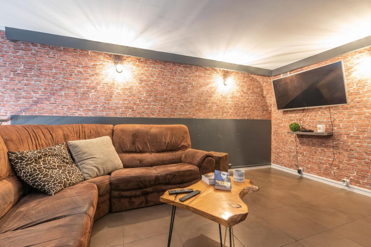 Loft Industriel En Centre Ville Le Puy-en-Velay Екстер'єр фото